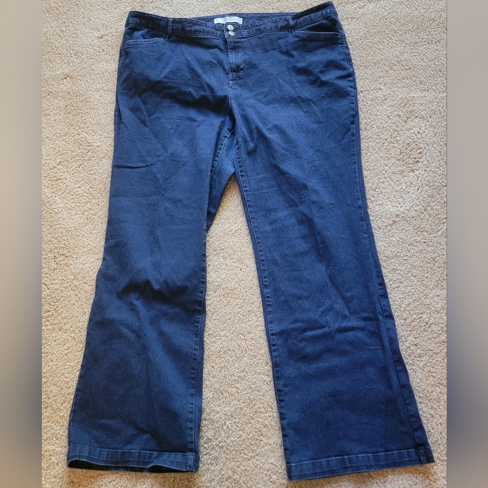 Est. 1946 Denim High Rise Classic Medium Wash Denim Blue Jeans - Size 20W
